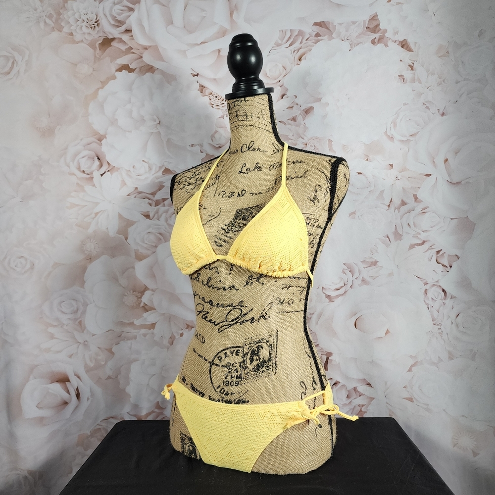 Yellow Triangle Bikini Set - Picture 2 of 11